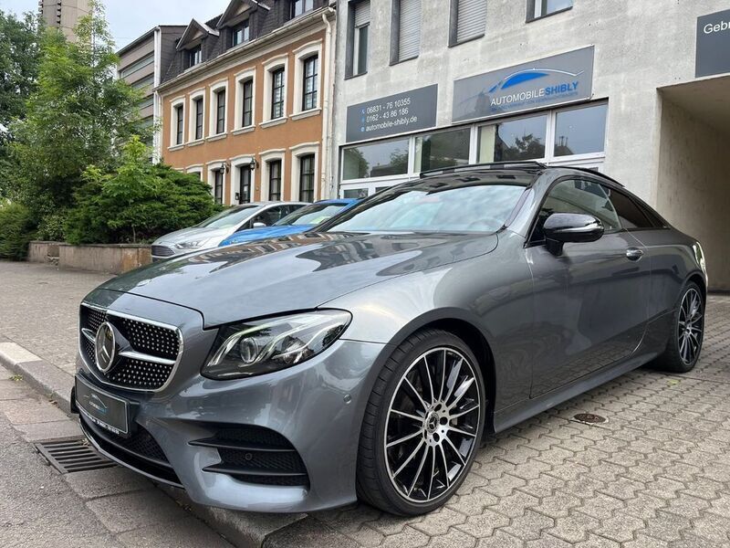 Selenitgrau metalliclack Gebraucht 2019 Mercedes E400 AMG Coupé | 29.950 € (Superpreis) - Bild 1/4