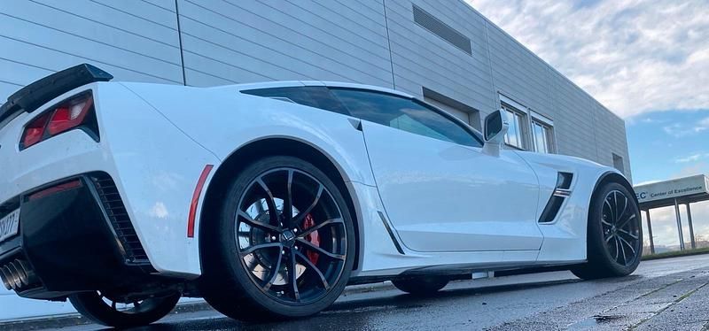 Gebraucht Corvette Grand Sport 466 PS (342 kW) 2019 Weiß Coupé