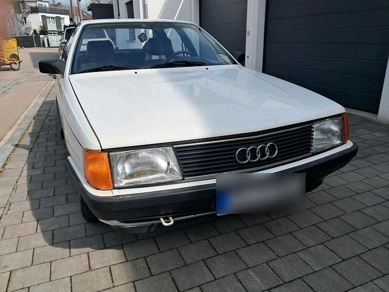 Gebraucht Audi 100 90 PS (66 kW) 1984 Weiß Limousine