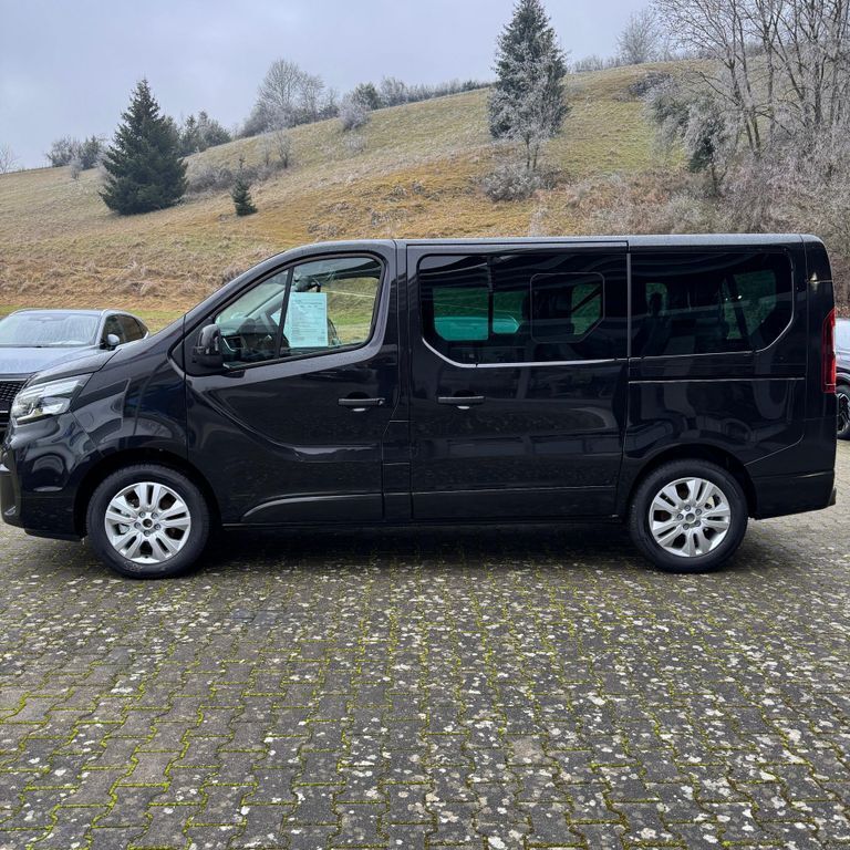 Neu Nissan Primastar Tekna 150 PS (110 kW) 2025 Schwarz Van / Kleinbus