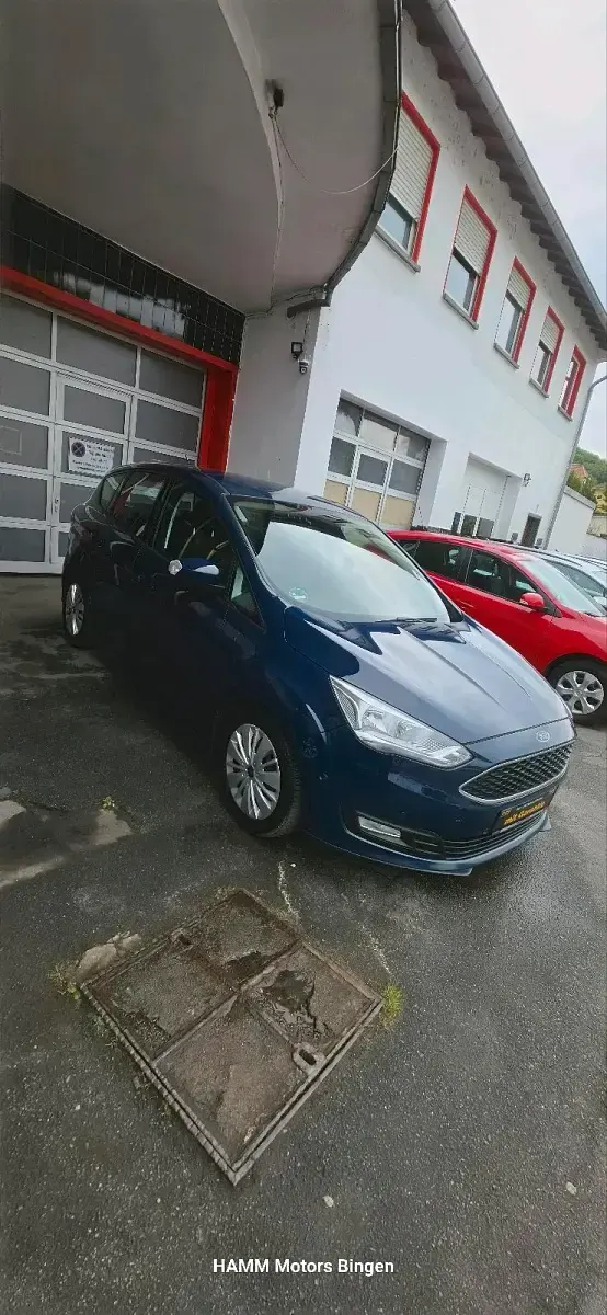 Gebraucht Ford C-MAX Trend 125 PS (91 kW) 2016 Blazerblau Van / Kleinbus