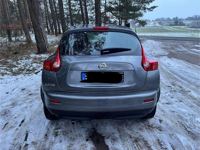 Gebraucht Nissan Juke Acenta 117 PS (86 kW) 2012 Grau SUV