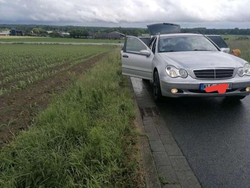 Gebraucht Mercedes C200 Classic 163 PS (119 kW) 2002 Kombi