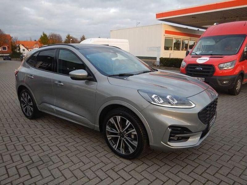 Gebraucht Ford Kuga ST-Line 152 PS (111 kW) 2022 Silber SUV