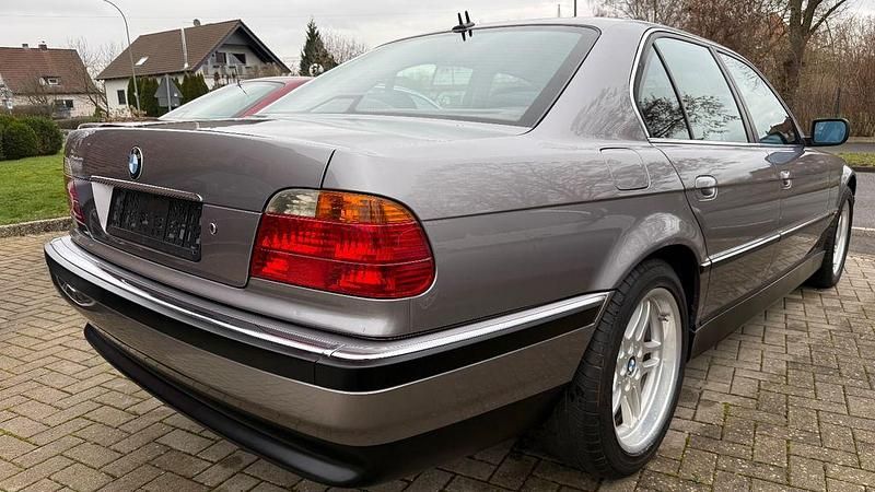 Second-hand BMW 728 193 CP (141 kW) 1999 Gri Berlinǎ