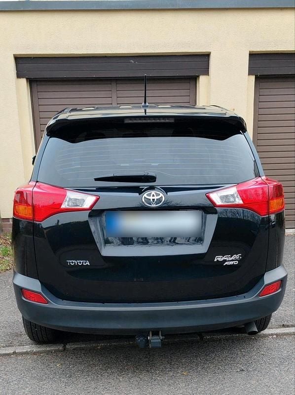 Gebraucht Toyota RAV4 151 PS (111 kW) 2015 Schwarz SUV