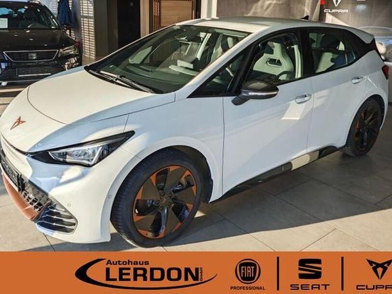 Weiß Gebraucht 2022 Cupra Born Kleinwagen | 25.970 € (Fairer Preis) - Bild 1/4