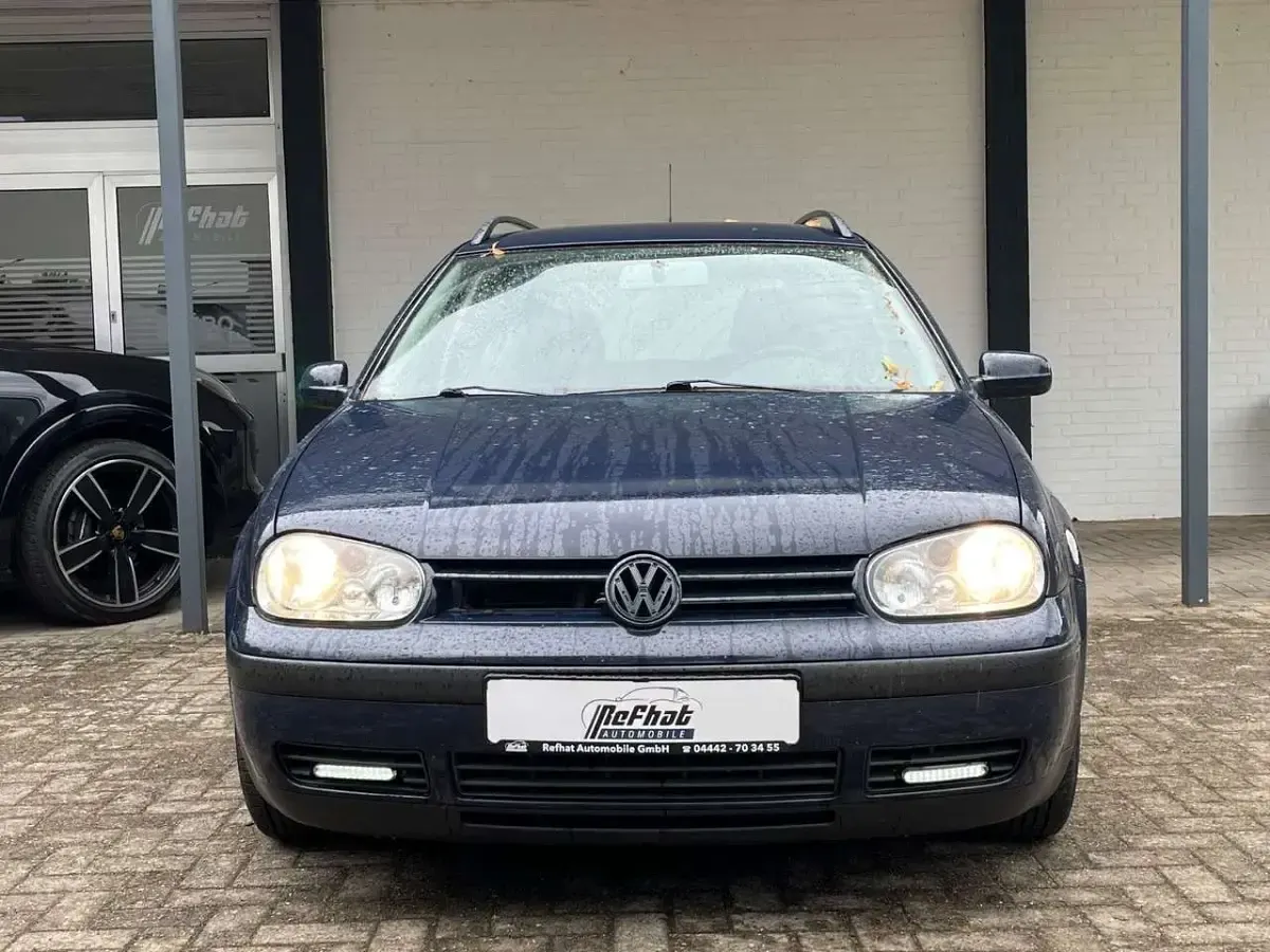Gebraucht VW Golf IV Basis 105 PS (77 kW) 2001 Blau Kombi