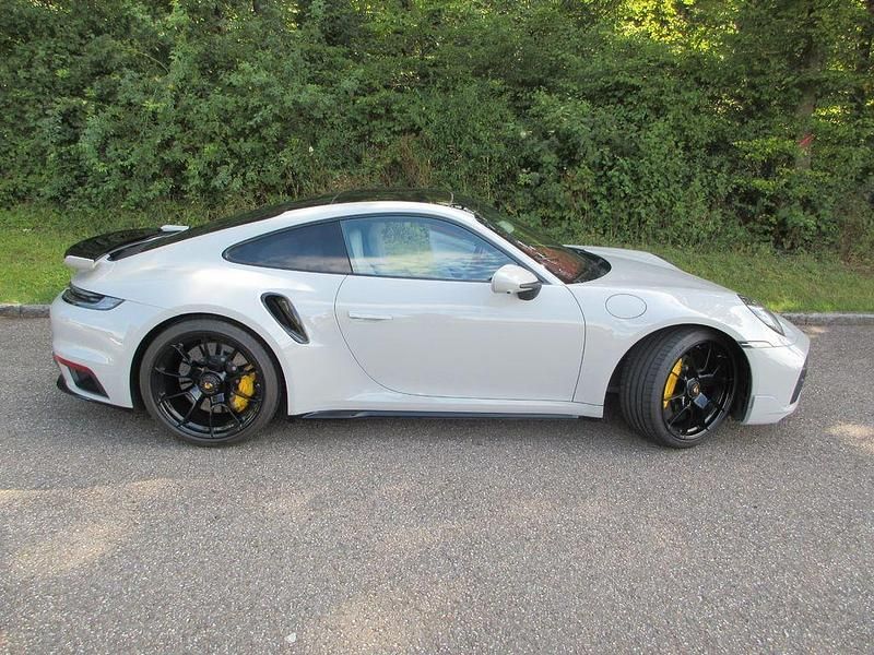 Gebraucht Porsche 992 650 PS (478 kW) 2021 Kreide grau Coupé