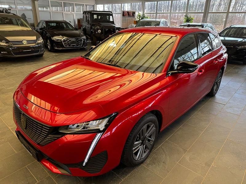 Rot Gebraucht 2024 Peugeot 308 Allure Kombi | 21.000 € (Superpreis) - Bild 1/4