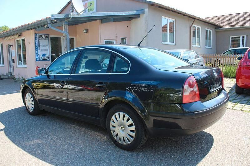 Gebraucht VW Passat Trendline 102 PS (75 kW) 2002 Schwarz Limousine