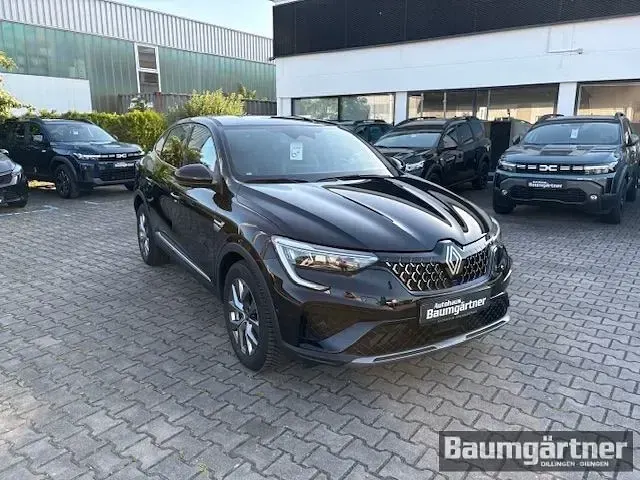 Używany Renault Arkana Techno 140 KM (102 kW) 2025 Czarny SUV