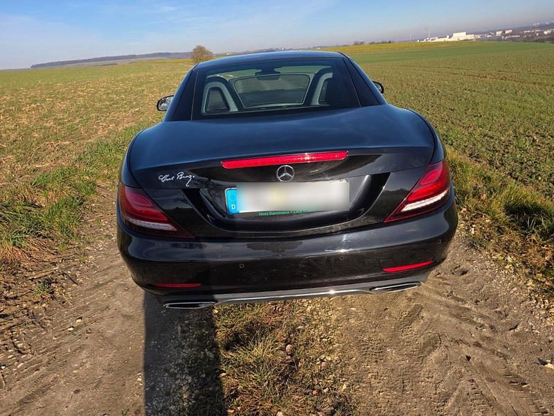 Gebraucht Mercedes SLC180 156 PS (114 kW) 2018 Cabrio