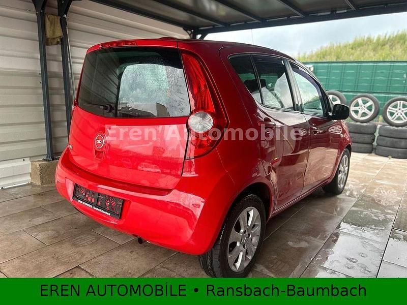 Gebraucht Opel Agila Edition 65 PS (47 kW) 2008 Rot Limousine