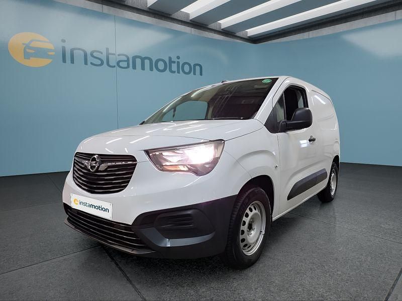 Weiß Gebraucht 2024 Opel Combo-e Life Limousine | 21.849 € (Superpreis) - Bild 1/4