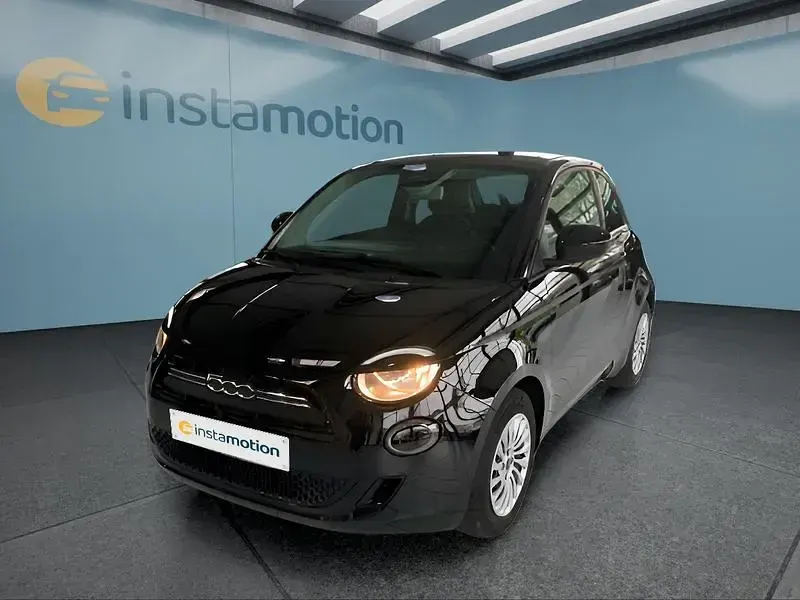 Gebraucht Fiat 500e Action 69 kW (95 PS) 2023 Schwarz Kleinwagen