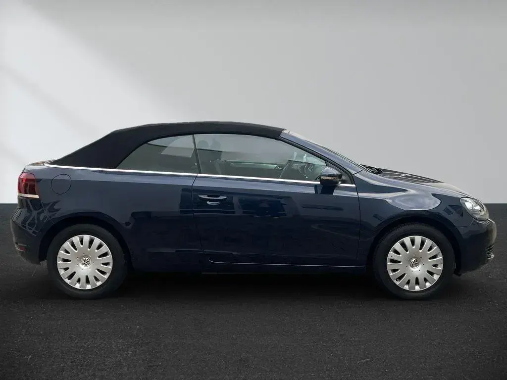 Gebraucht VW Golf Cabriolet 122 PS (89 kW) 2015 Blau Cabrio