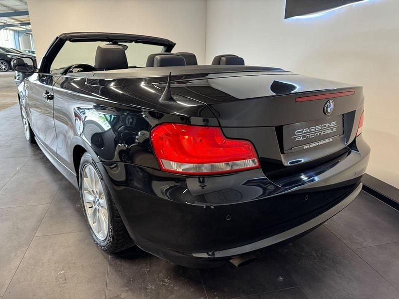Gebraucht BMW 118 Cabriolet Advantage 143 PS (105 kW) 2011 Schwarz Cabrio