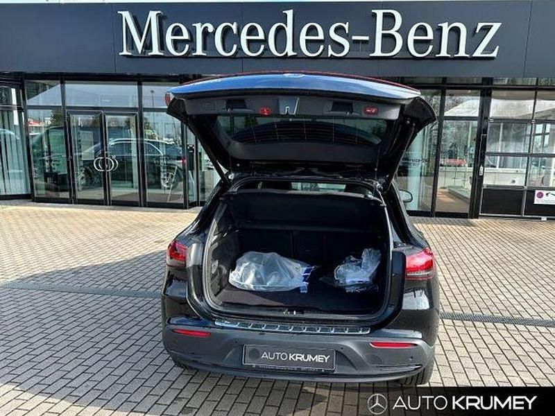 Gebraucht Mercedes EQA250 Progressive 139 kW (190 PS) 2021 Schwarz SUV
