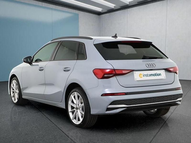 Second-hand Audi A3 150 CP (110 kW) 2025 Gri Berlinǎ