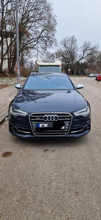 Blau Gebraucht 2012 Audi S6 Ambiente Kombi | 29.750 € (Fairer Preis) - Bild 1/4