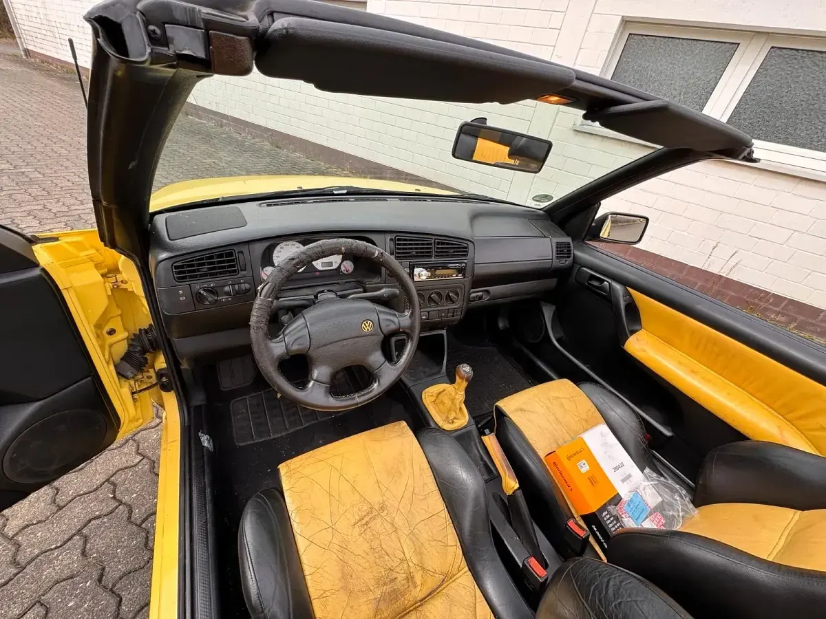 Gebraucht VW Golf Cabriolet Conceptline 91 PS (66 kW) 1995 Gelb Cabrio