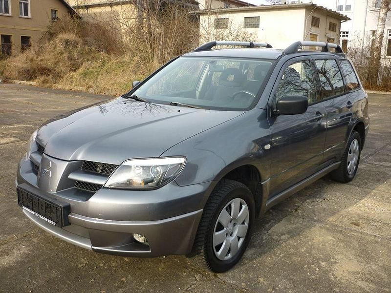 Gebraucht Mitsubishi Outlander Comfort Edition 136 PS (100 kW) 2003 Grau SUV