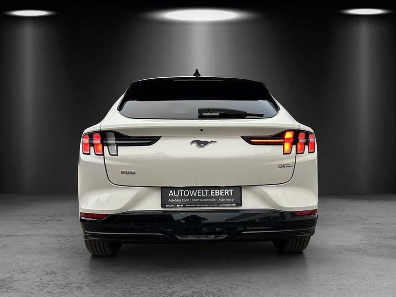 Gebraucht Ford Mustang Mach-E 258 kW (351 PS) 2022 Blau SUV