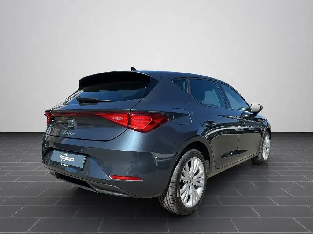 Gebraucht Seat Leon Style 110 PS (80 kW) 2024 Magnetic grau metallic (metallic) Limousine
