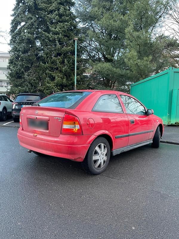 Gebraucht Opel Astra 85 PS (62 kW) 2002 Rot Coupé