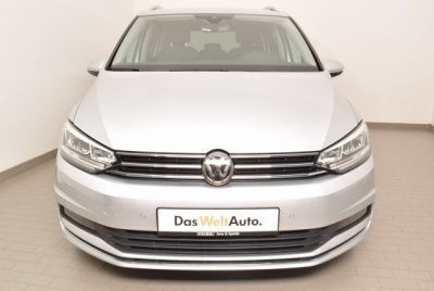 Gebraucht VW Touran Highline 150 PS (110 kW) 2018 Silber metallic Van / Kleinbus