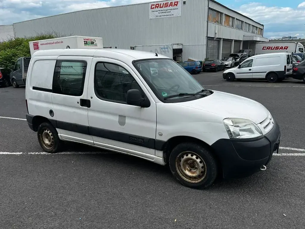 Gebraucht Citroën Berlingo 75 PS (55 kW) 2004 Weiß Van / Kleinbus