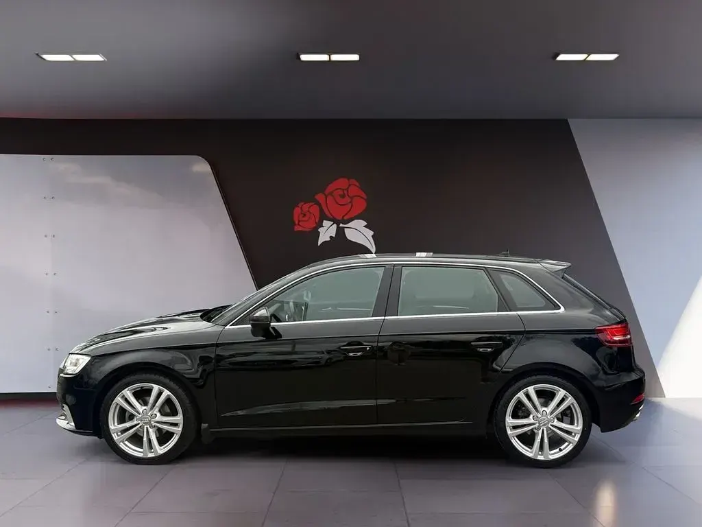 Gebraucht Audi A3 Design 150 PS (110 kW) 2019 Brillantschwarz Limousine