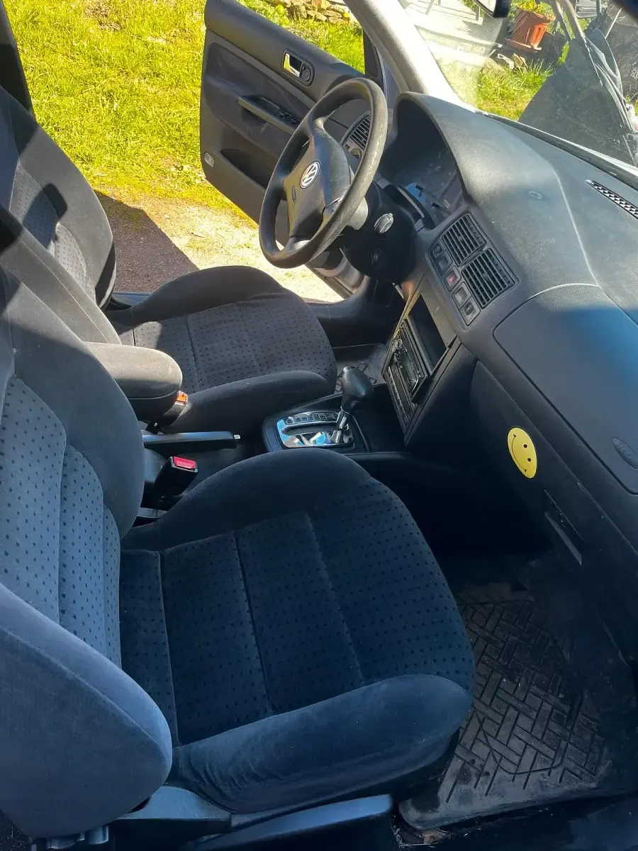 Brugt VW Golf III 100 HK (73 kW) 1998 Sølv Hatchback