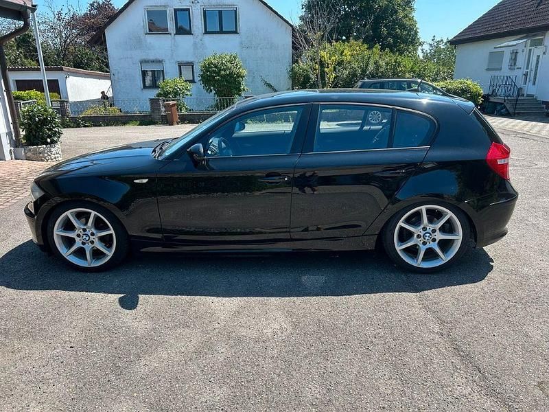 Schwarz Gebraucht 2008 BMW 116 Performance Kleinwagen | 3.500 € (Guter Preis) - Bild 1/4