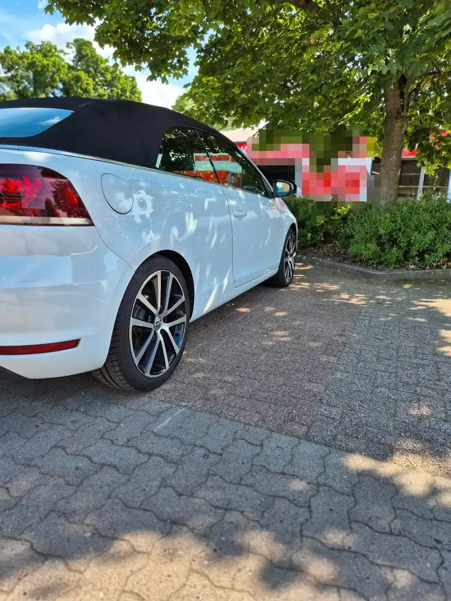 Gebraucht VW Golf Cabriolet 105 PS (77 kW) 2012 Weiß Cabrio