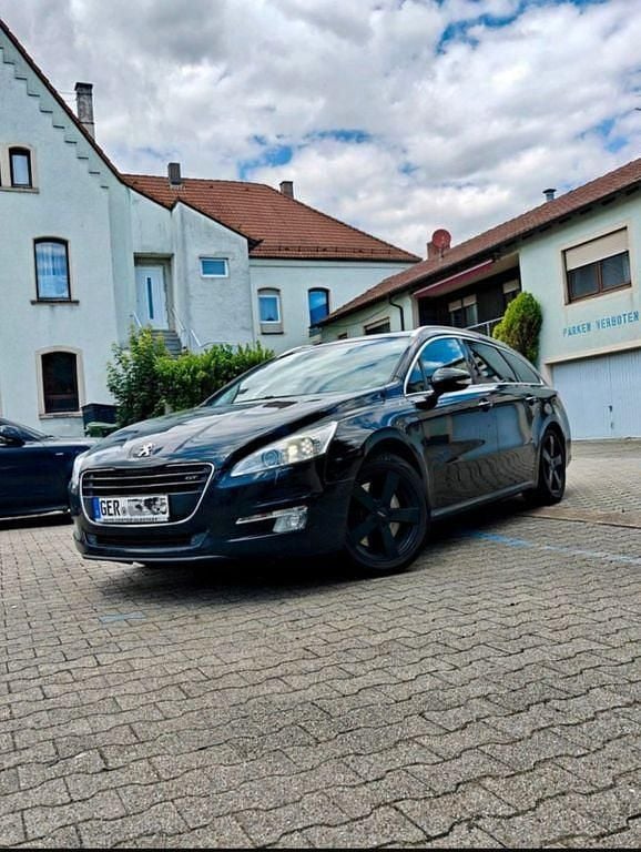 Schwarz Gebraucht 2013 Peugeot 508 GT Kombi | 9.500 € (Teuer) - Bild 1/4