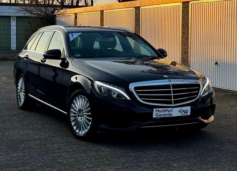 Schwarz Gebraucht 2016 Mercedes C220 Exclusive Kombi | 15.899 € (Fairer Preis) - Bild 1/3