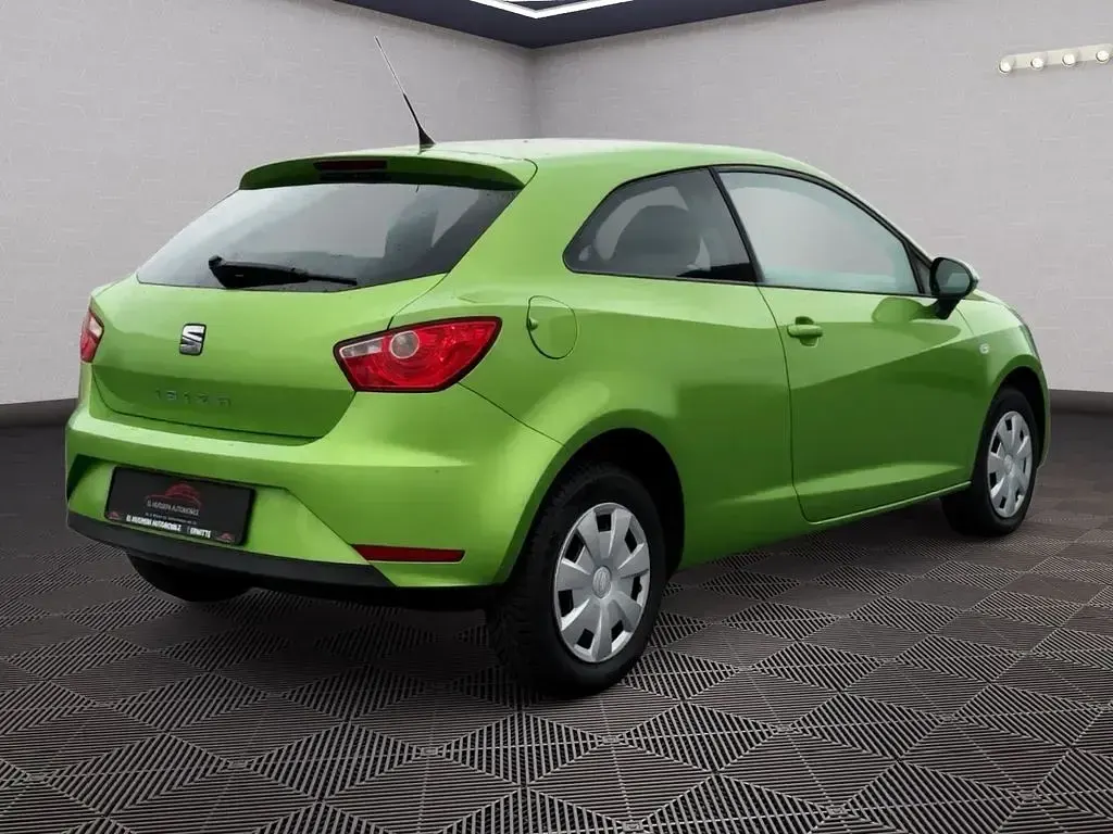 Gebraucht Seat Ibiza SC Sun 69 PS (50 kW) 2015 Grün Kleinwagen