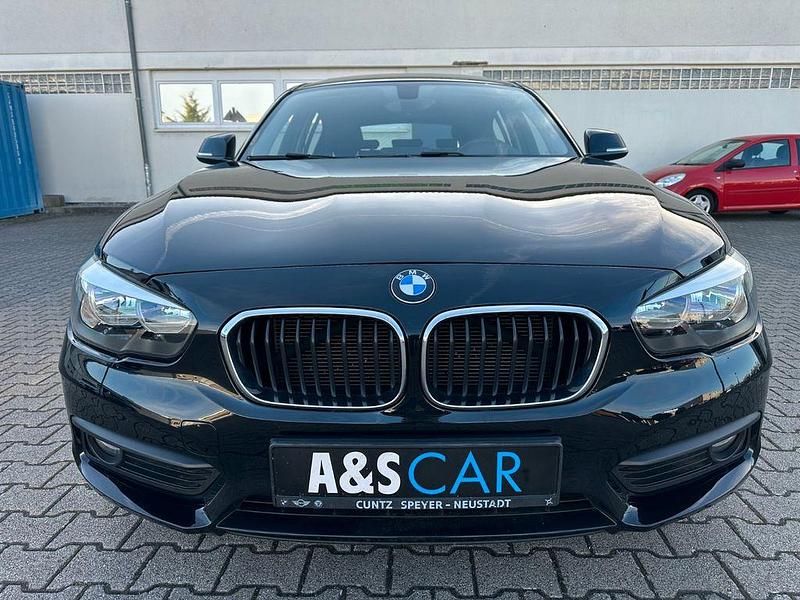 Gebraucht BMW 116 Advantage 109 PS (80 kW) 2017 Schwarz Kleinwagen