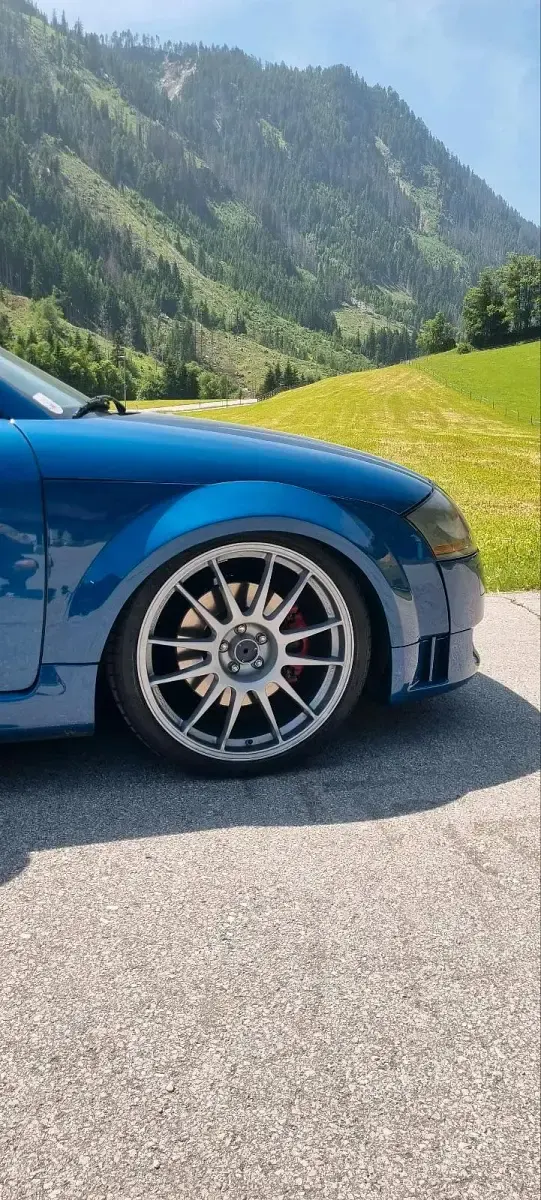Gebraucht Audi TT Basis 224 PS (164 kW) 1999 Blau Coupé