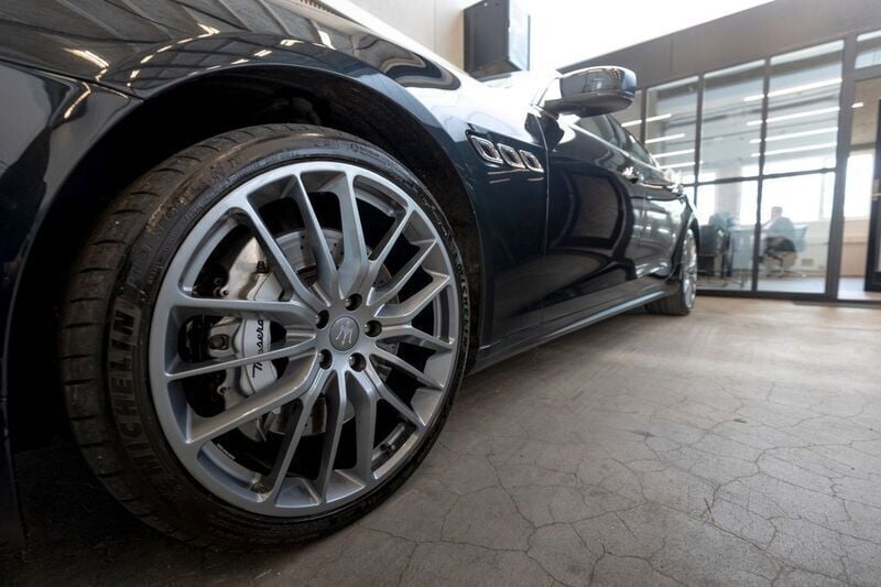 Gebraucht Maserati Quattroporte 530 PS (389 kW) 2013 Schwarz Limousine