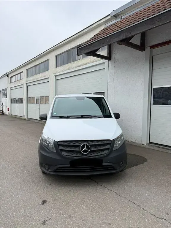 Gebraucht Mercedes Vito 136 PS (100 kW) 2015 Weiß Van