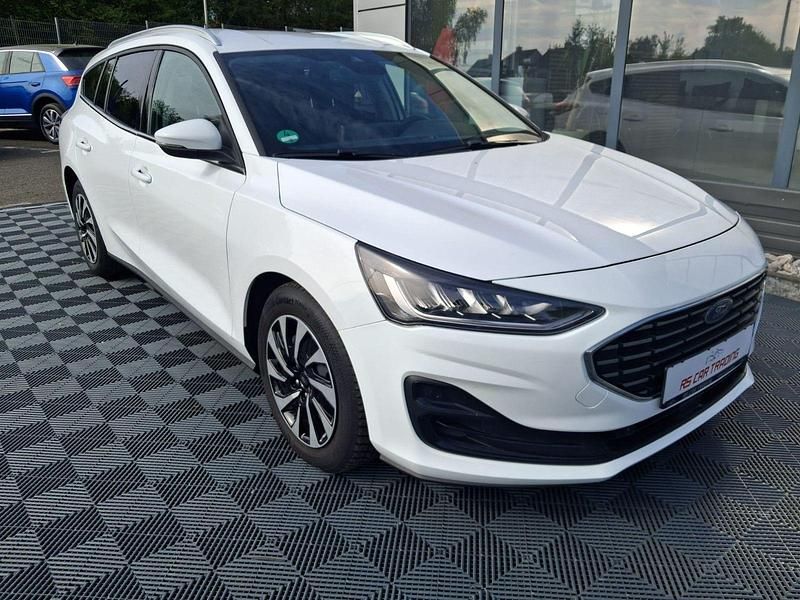 Gebraucht Ford Focus Titanium 116 PS (85 kW) 2023 Weiß Kombi
