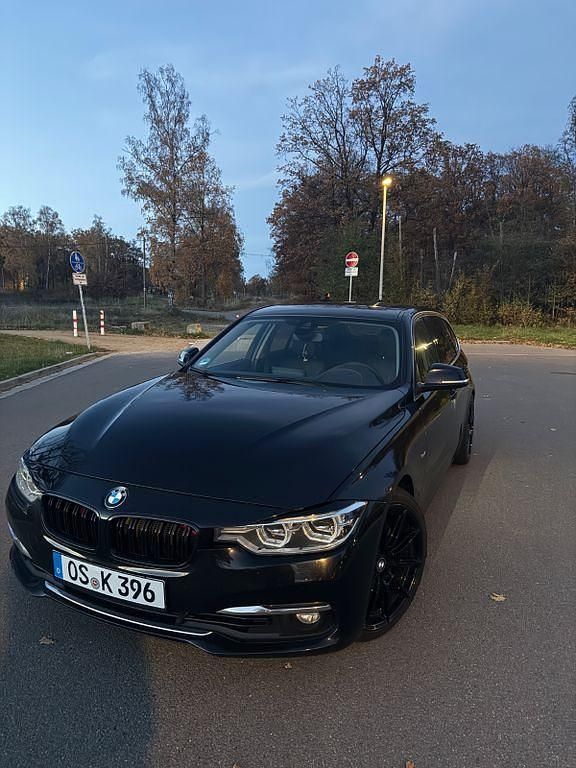 Schwarz Gebraucht 2015 BMW 325 Luxury Line Kombi | 10.000 € (Fairer Preis) - Bild 1/4