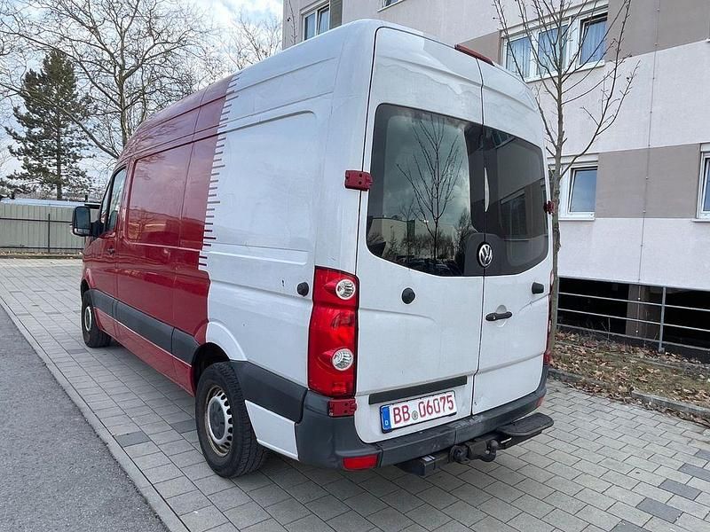 Gebraucht VW Crafter 136 PS (100 kW) 2016 Rot Van