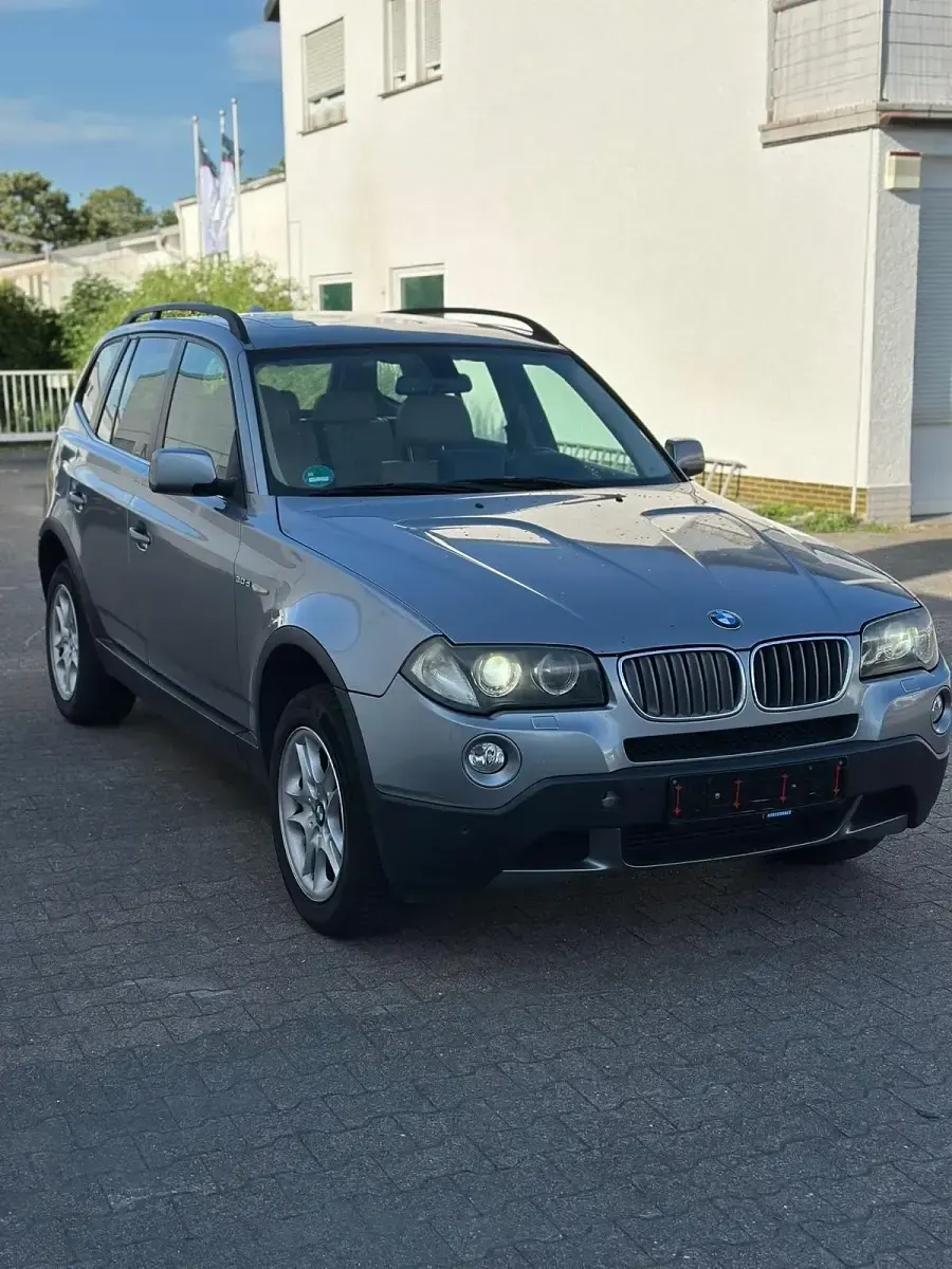 Gebraucht BMW X3 218 PS (160 kW) 2008 Grau SUV