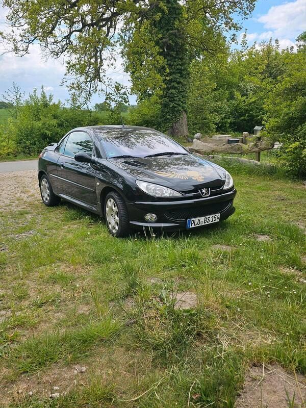 Schwarz Gebraucht 2006 Peugeot 206 CC Cabrio | 2.100 € - Bild 1/4