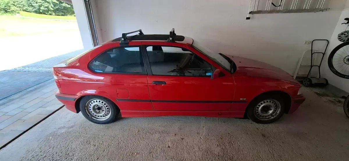 Gebraucht BMW 316 Compact 102 PS (75 kW) 1996 Rot Kleinwagen