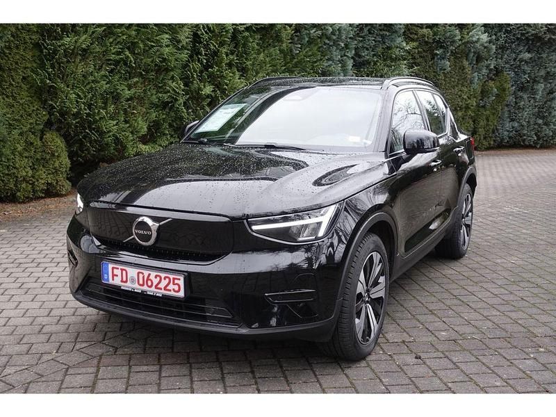 Gebraucht Volvo XC40 Core 169 kW (231 PS) 2022 Schwarz SUV